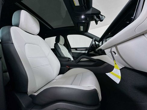 New 2026 Porsche Cayenne E-Hybrid image 29