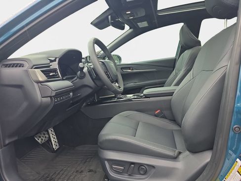 Used 2026 Toyota Camry XSE w/ Premium Plus Package FWD image 12
