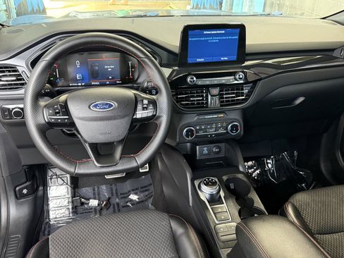 Used 2023 Ford Escape ST-Line FWD image 22