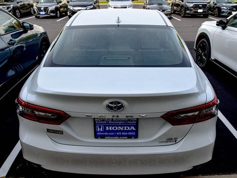 Used 2023 Toyota Camry XLE w/ Cold Weather Package FWD image 17