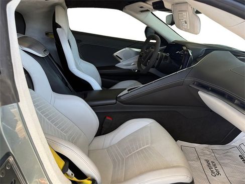 Used 2023 Chevrolet Corvette Stingray Premium Cpe w/ Z51 Performance Package image 11