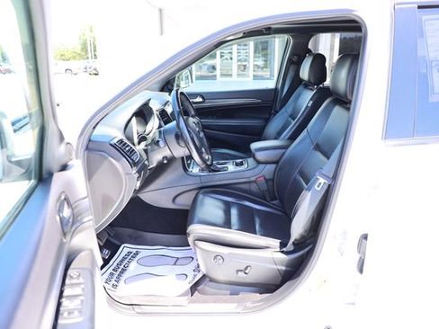 Used 2021 Jeep Grand Cherokee Limited w/ Quick Order Package 28K 80th AWD/4WD image 17