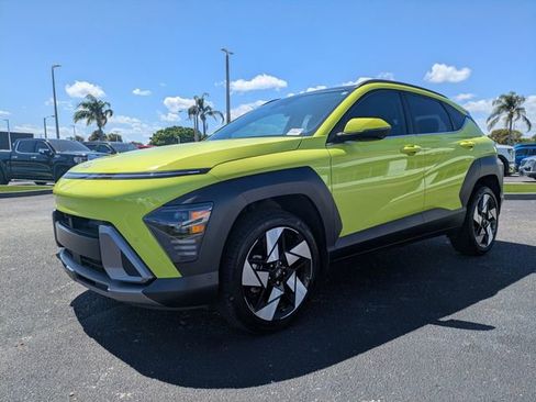 Used 2025 Hyundai Kona Limited image 8