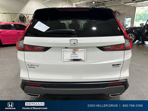 Used 2024 Honda CR-V Sport Touring image 7