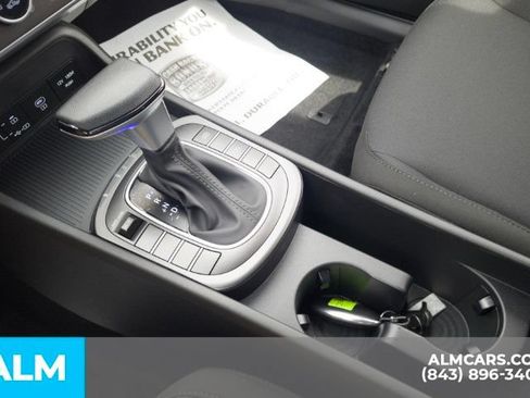Used 2026 Hyundai Kona SE FWD image 24