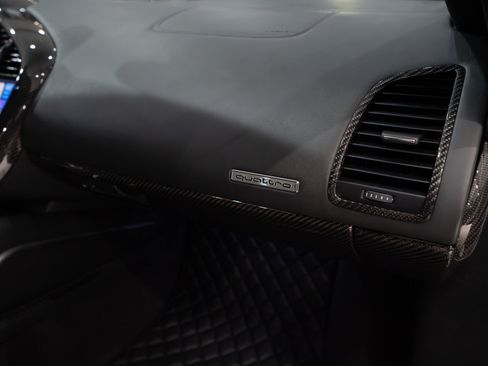 Used 2014 Audi R8 V10 AWD/4WD image 34