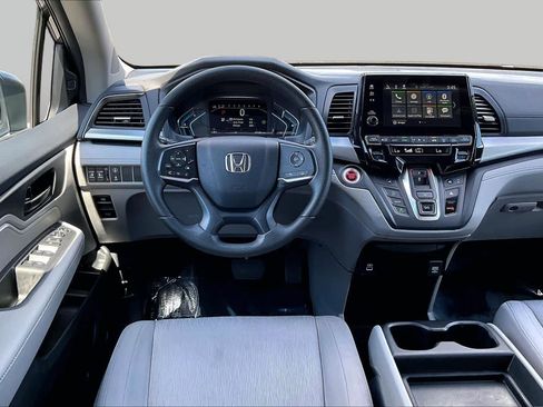 Used 2024 Honda Odyssey EX image 6
