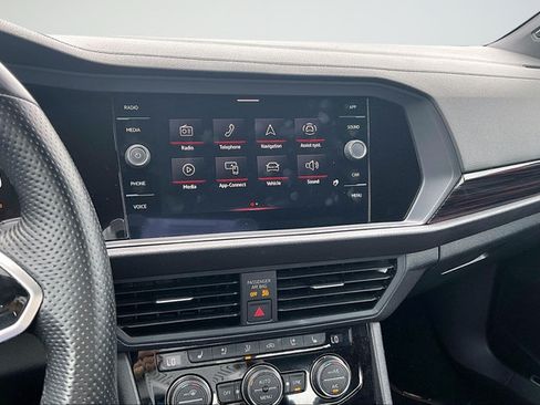 Used 2022 Volkswagen Jetta GLI Autobahn FWD image 8