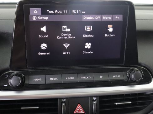 Used 2023 Kia Forte LXS FWD image 11