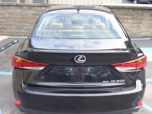 Used 2017 Lexus IS 300 AWD w/ Premium Package image 4
