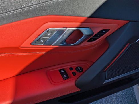 Used 2022 BMW Z4 sDrive30i w/ M Sport Package image 16