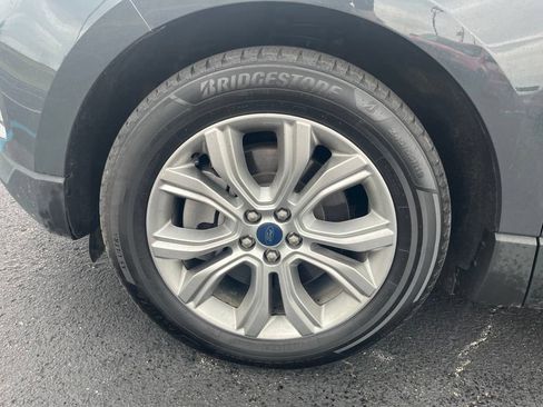 Used 2021 Ford Edge Titanium w/ Cargo Accessory Package FWD image 9