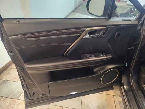 Used 2020 Lexus RX 450hL Luxury image 11