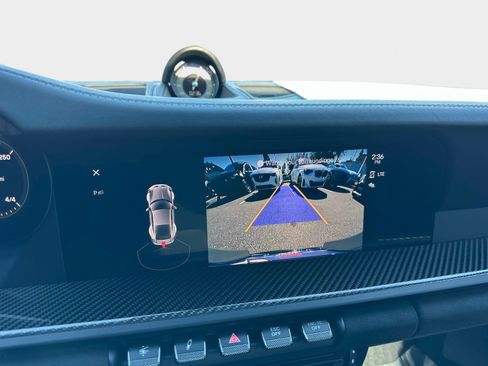 Used 2022 Porsche 911 GT3 image 24