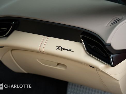 Used 2022 Ferrari Roma RWD image 36