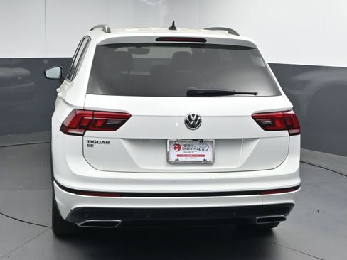 Used 2021 Volkswagen Tiguan SE R-Line image 7