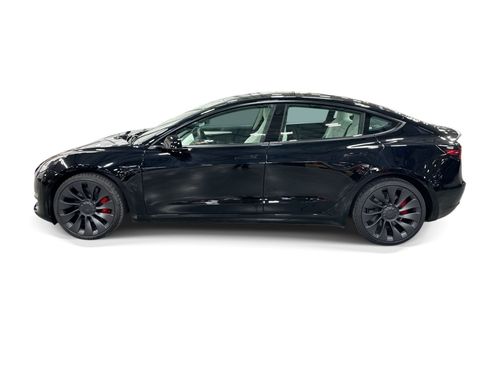 Certified 2023 Tesla Model 3 Performance AWD/4WD image 3
