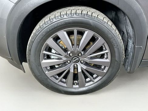 Used 2023 Nissan Pathfinder SL w/ SL Premium Package AWD/4WD image 8