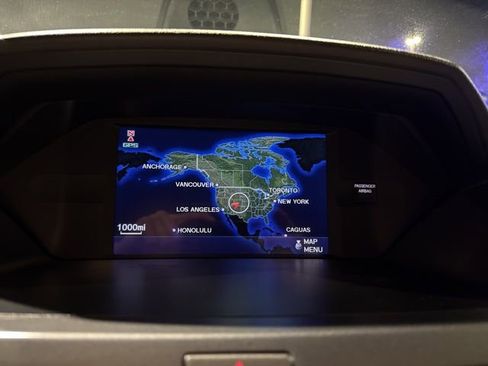 Used 2011 Honda Odyssey Touring Elite image 33