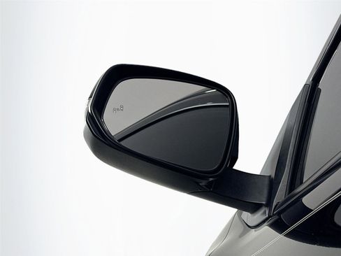 Used 2024 Toyota Tacoma TRD Off-Road w/ TRD Off Road Upgrade Package image 5