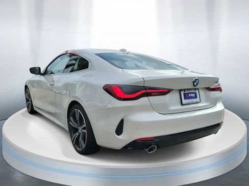 Used 2024 BMW 430i Coupe w/ Convenience Package RWD image 3
