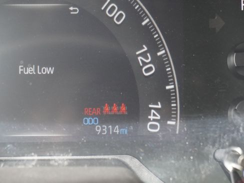 Used 2025 Toyota RAV4 LE AWD/4WD image 22