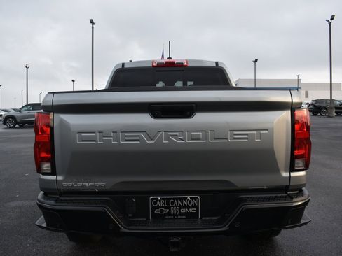 Used 2024 Chevrolet Colorado Trail Boss w/ Technology Package image 5