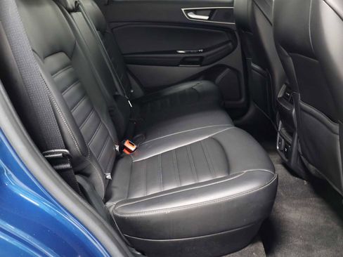 Used 2020 Ford Edge SEL w/ Convenience Package AWD/4WD image 30