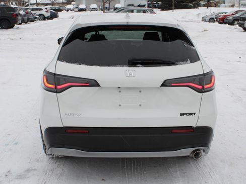 Certified 2024 Honda HR-V Sport image 6