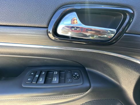 Used 2021 Jeep Grand Cherokee Limited w/ Quick Order Package 28K 80th image 15