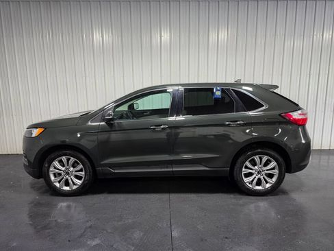 Used 2023 Ford Edge Titanium w/ Cargo Accessory Package AWD/4WD image 4