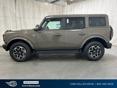 New 2025 Ford Bronco Outer Banks image 5