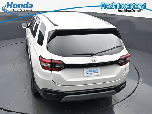 Used 2025 Honda Pilot EX-L image 20