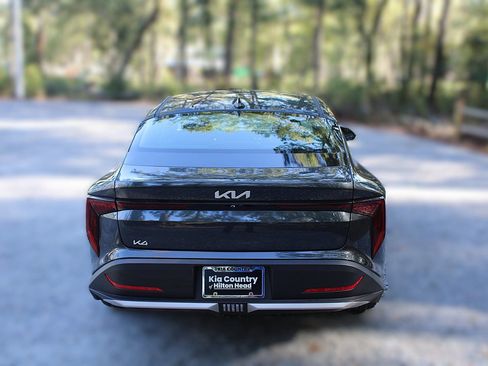 New 2025 Kia K4 LX image 8