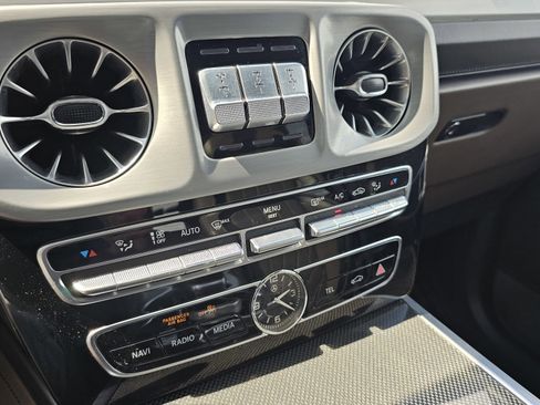 Used 2021 Mercedes-Benz G 550 image 40
