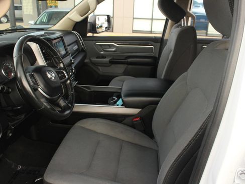 Used 2019 RAM 1500 Big Horn AWD/4WD image 13