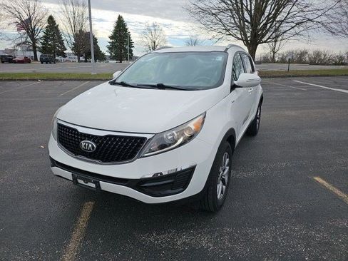 Used 2015 Kia Sportage LX AWD/4WD image 2