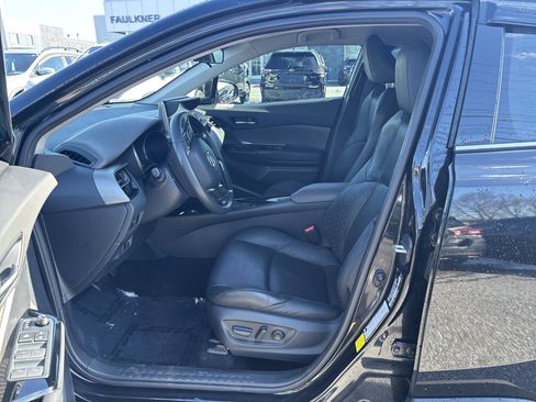 Used 2021 Toyota C-HR Limited image 16