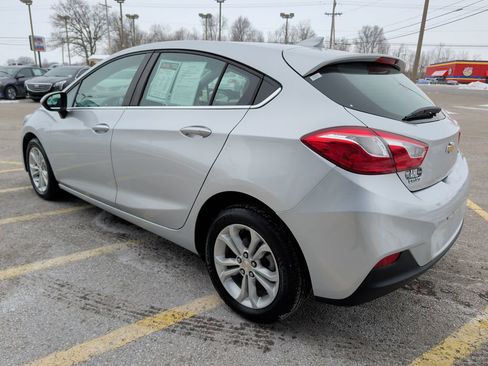 Used 2019 Chevrolet Cruze LT image 5