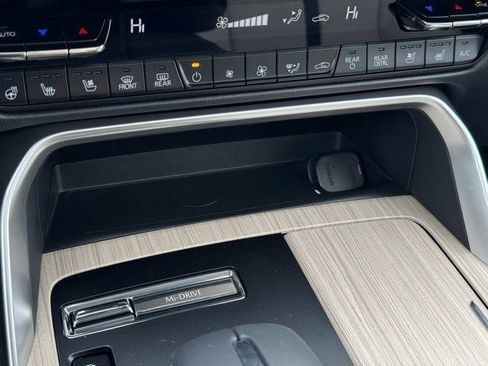 New 2026 MAZDA CX-90 Plug-In Hybrid w/Premium Sport AWD/4WD image 59