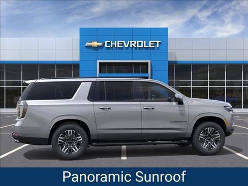 New 2026 Chevrolet Suburban Z71 image 5