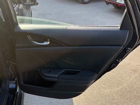 Used 2018 Honda Civic EX image 15