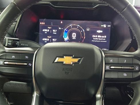 Used 2024 Chevrolet Colorado LT w/ LT Convenience Package II image 33