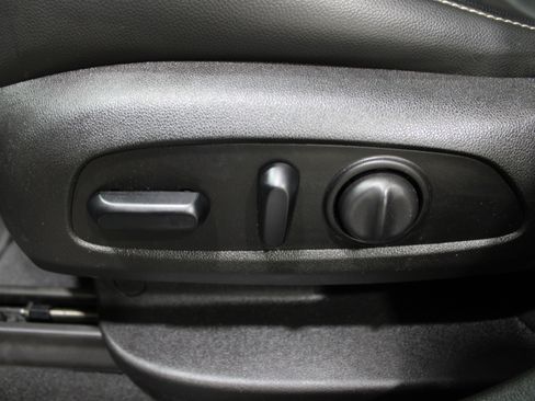 Used 2019 GMC Acadia SLT image 4