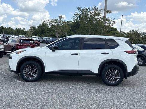 Used 2023 Nissan Rogue S AWD/4WD image 8