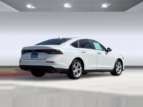 Certified 2023 Honda Accord LX image 8