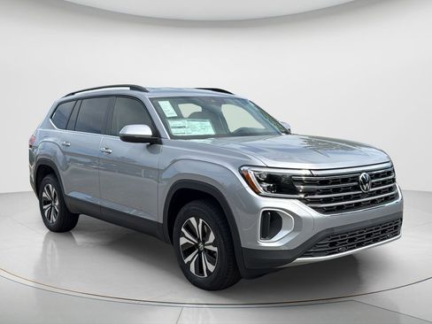 New 2026 Volkswagen Atlas SE image 15