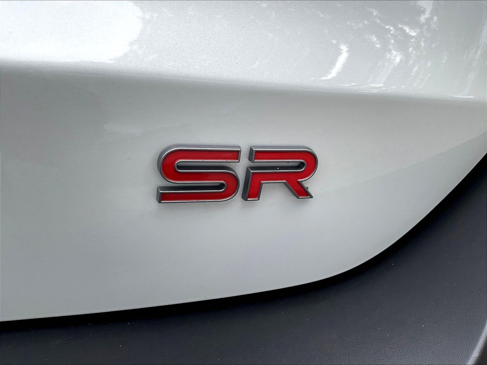 Certified 2025 Nissan Kicks SR FWD image 26