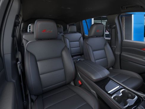 New 2026 Chevrolet Traverse Z71 w/ Enhanced Driving Package image 40