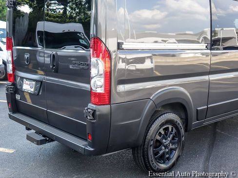 Used 2023 RAM ProMaster 2500 w/ Black Appearance Package FWD image 7